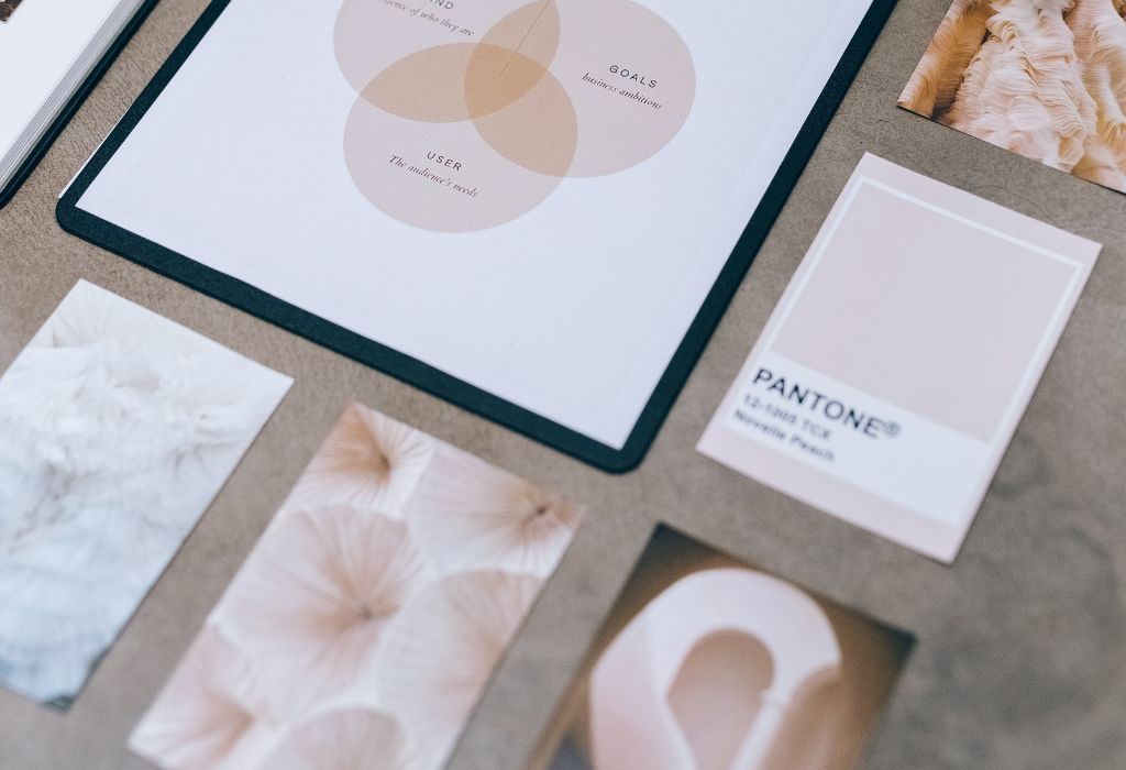 Pantone web evento boho
