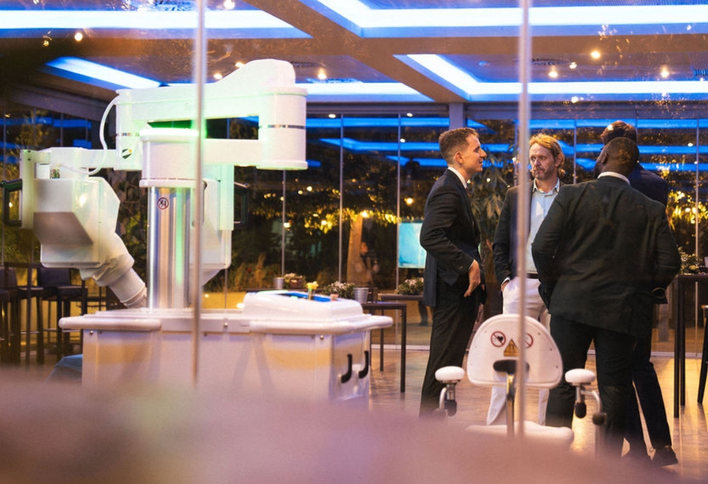 evento inauguración de local